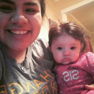 Meet your Posher, Melissa